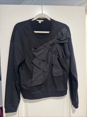 Women's Black Bow-Accent Crewneck Sweatshirt